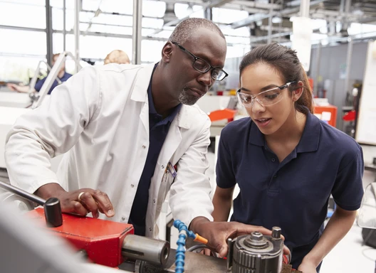 Photo of Employer sponsoring an apprenticeship program.