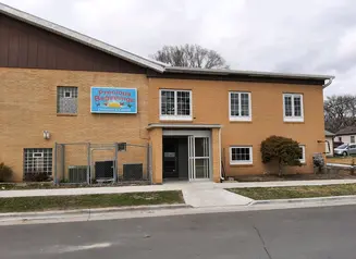 photo of building at Precious Beginnings Children Center in Des Moines